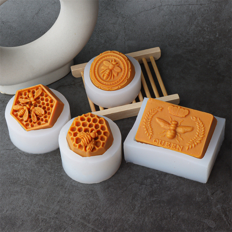 3D Flying Bee Honeycomb Candle - Candle Making Classes ulasan dan harga